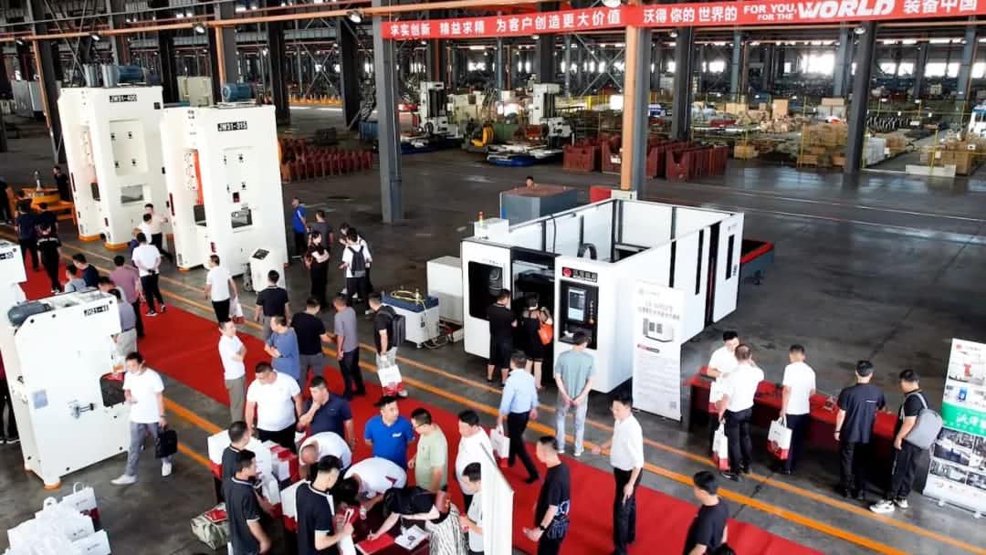 เครื่องตัดเลเซอร์โลก 2